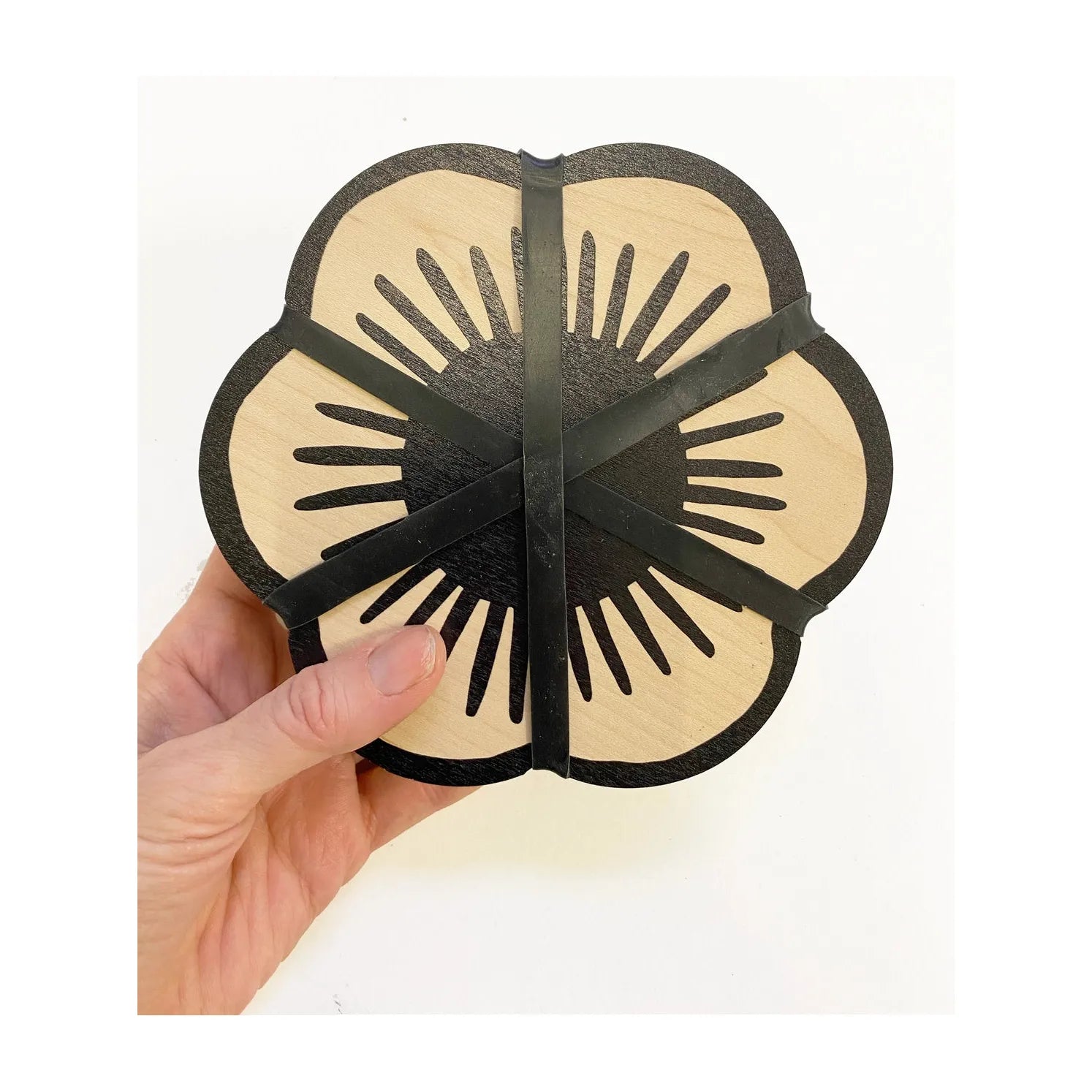 Wald Flower Shaped Press - Silhouette