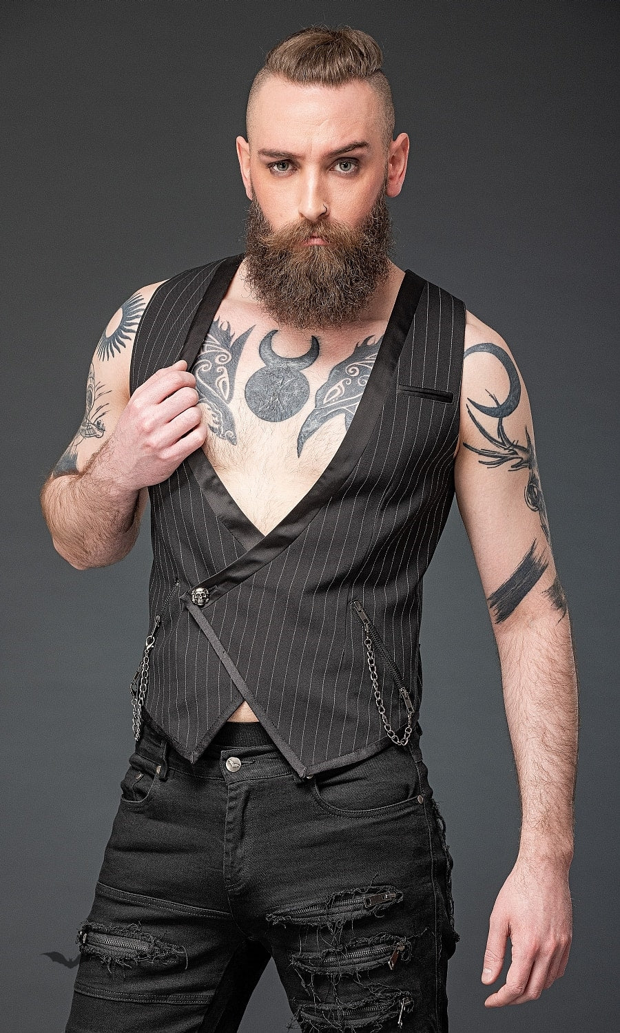 Queen of Darkness - Elegant pinstriped vest with pockets and by Grin Entertainment Store