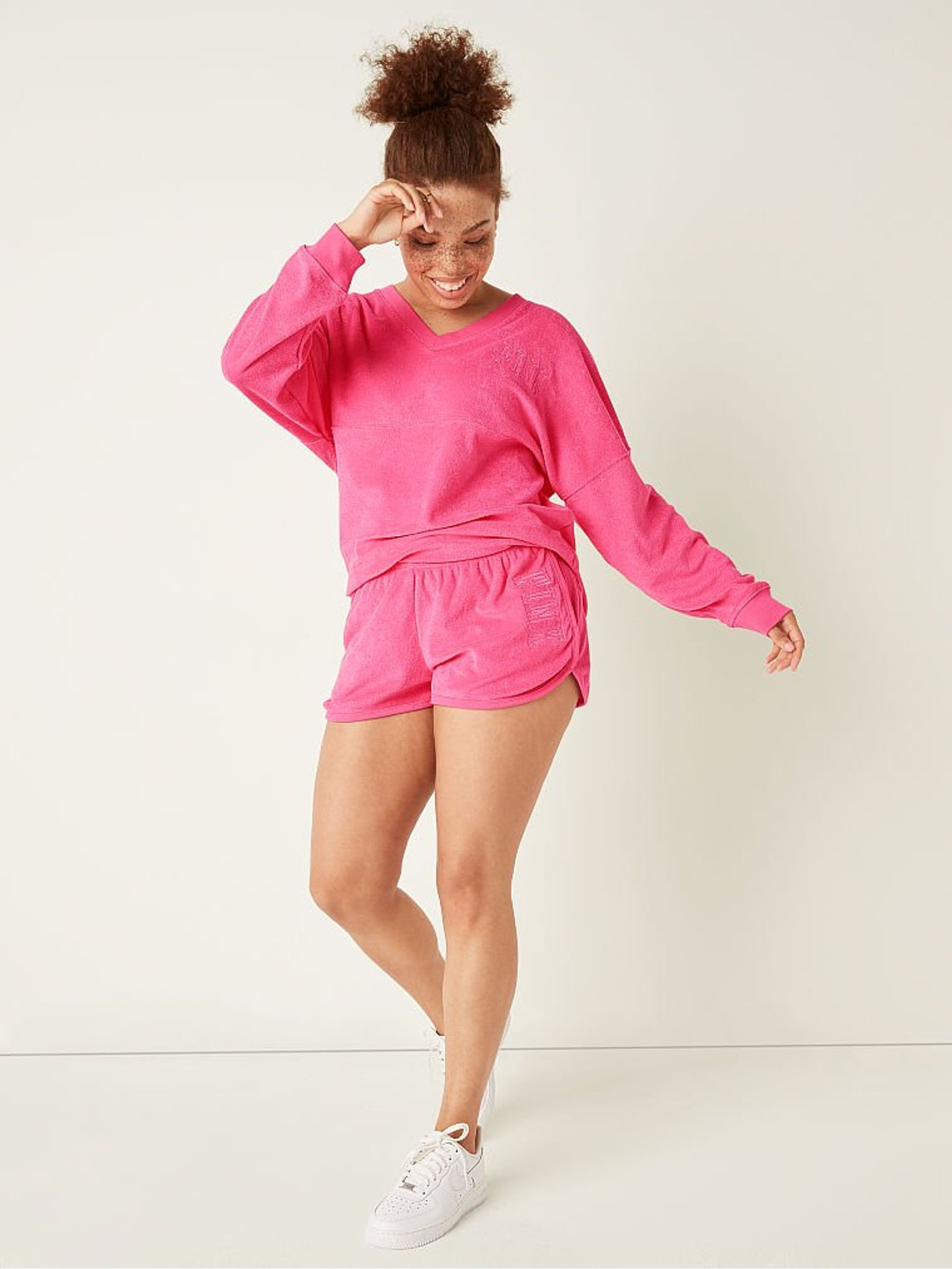 Pure Black With Brushed Shine Gradient Logo Everyday Lounge Heritage Short