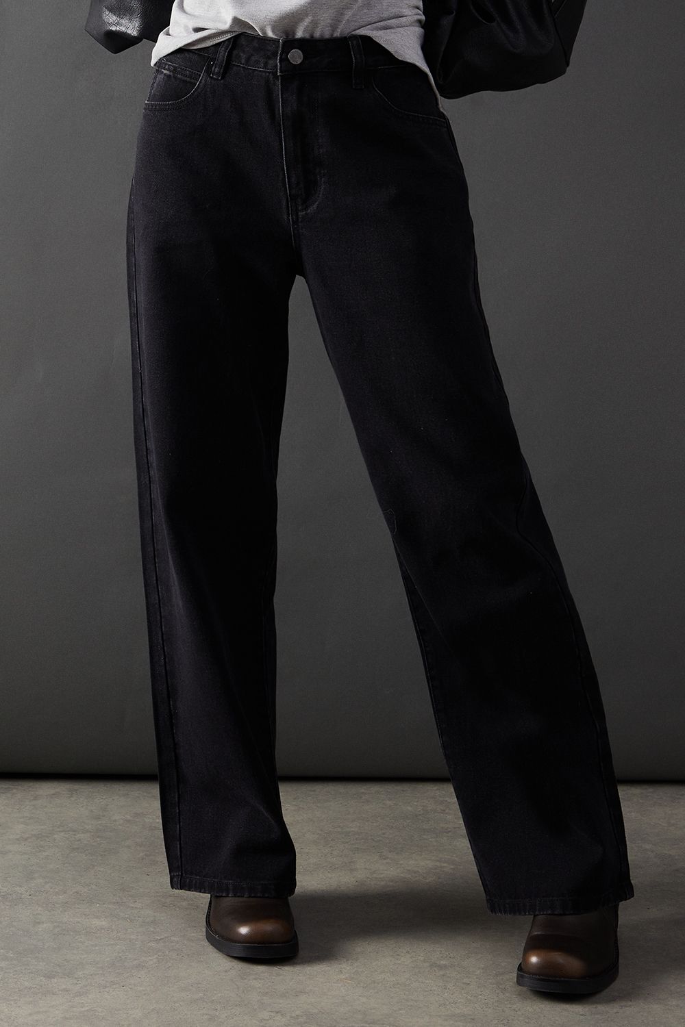 Low Rise Denim Dad Jean