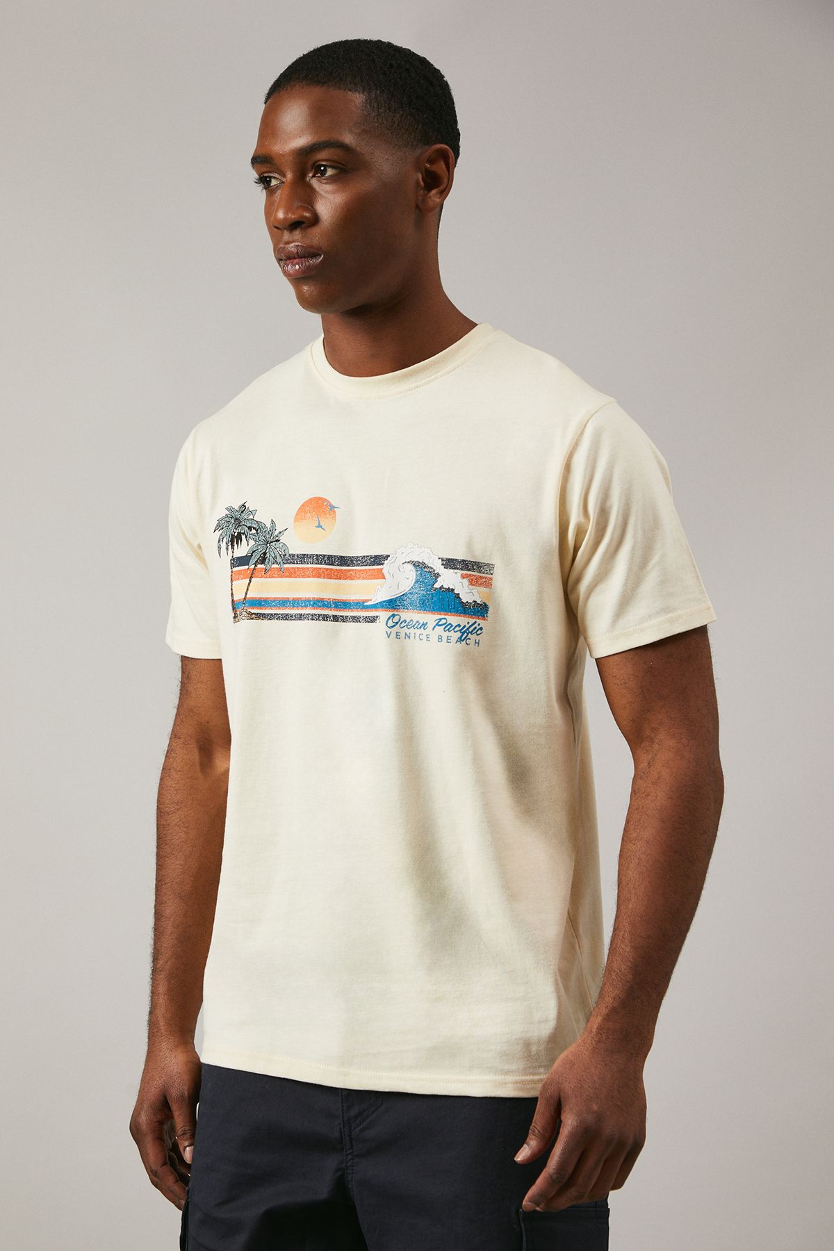 Yellow Ocean Pacific Print T-shirt