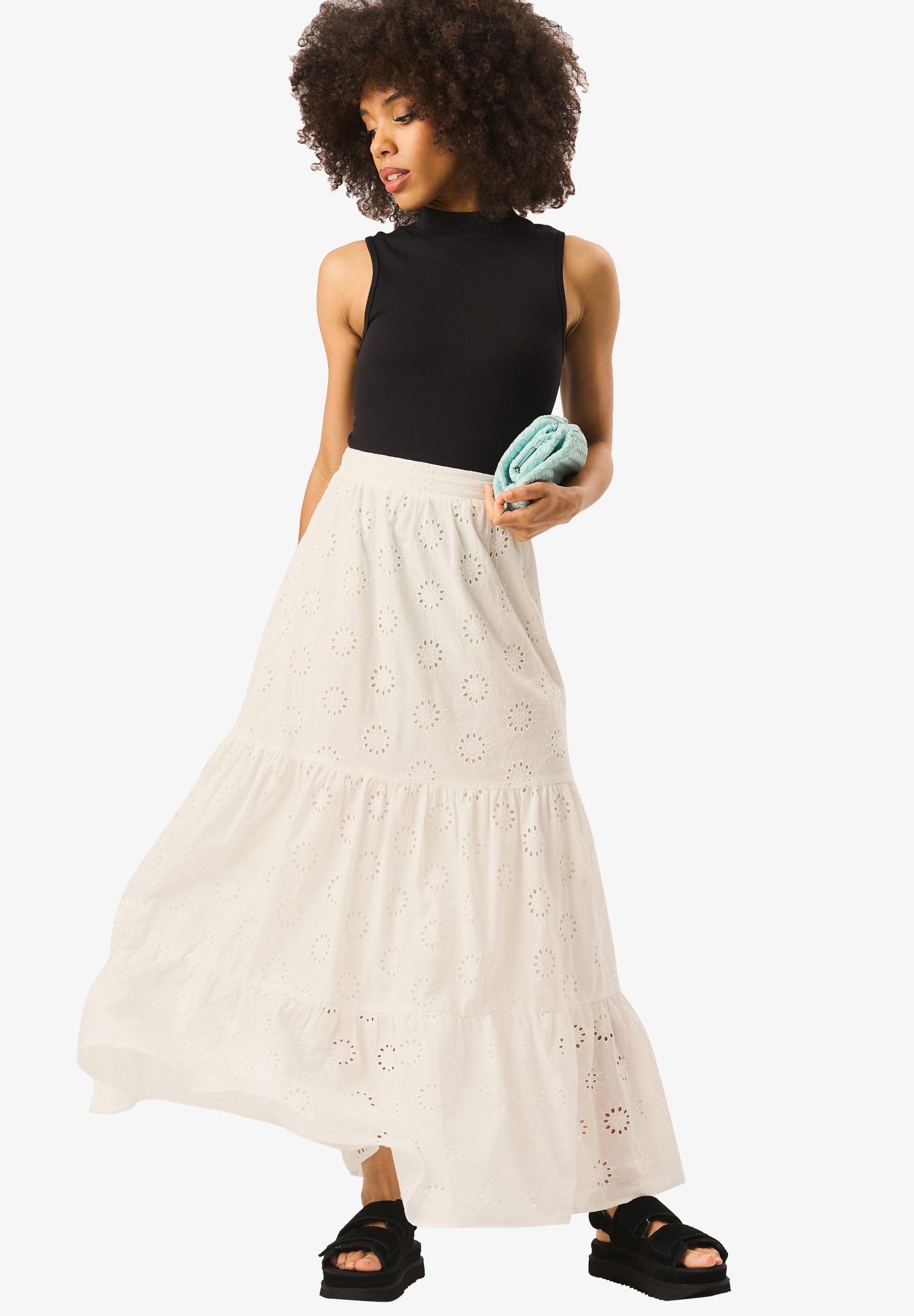 White Tiered Lace Embroidered Long Skirt