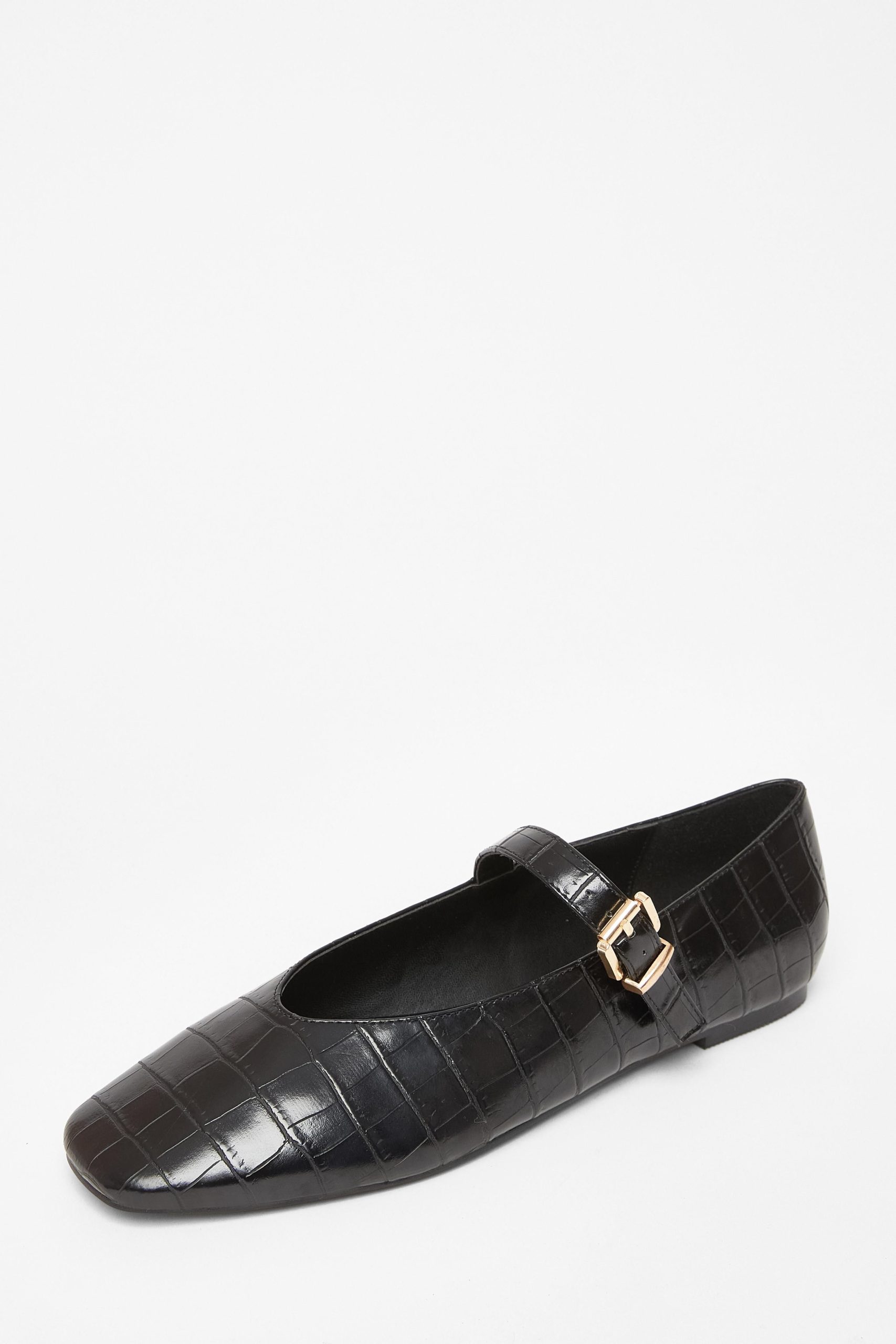 Black Faux Leather Croc Print Pumps