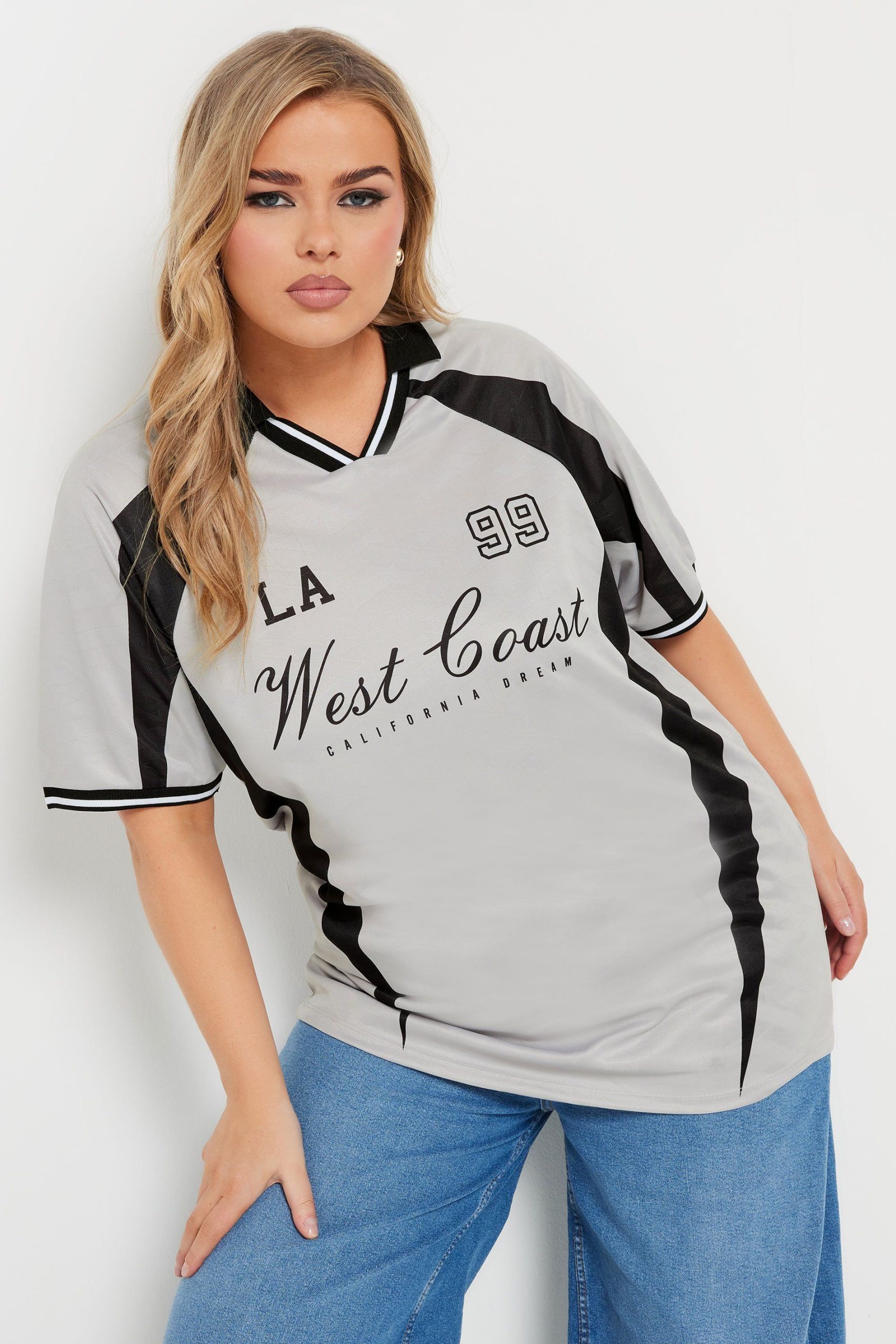 'West Coast' Slogan Collared Top